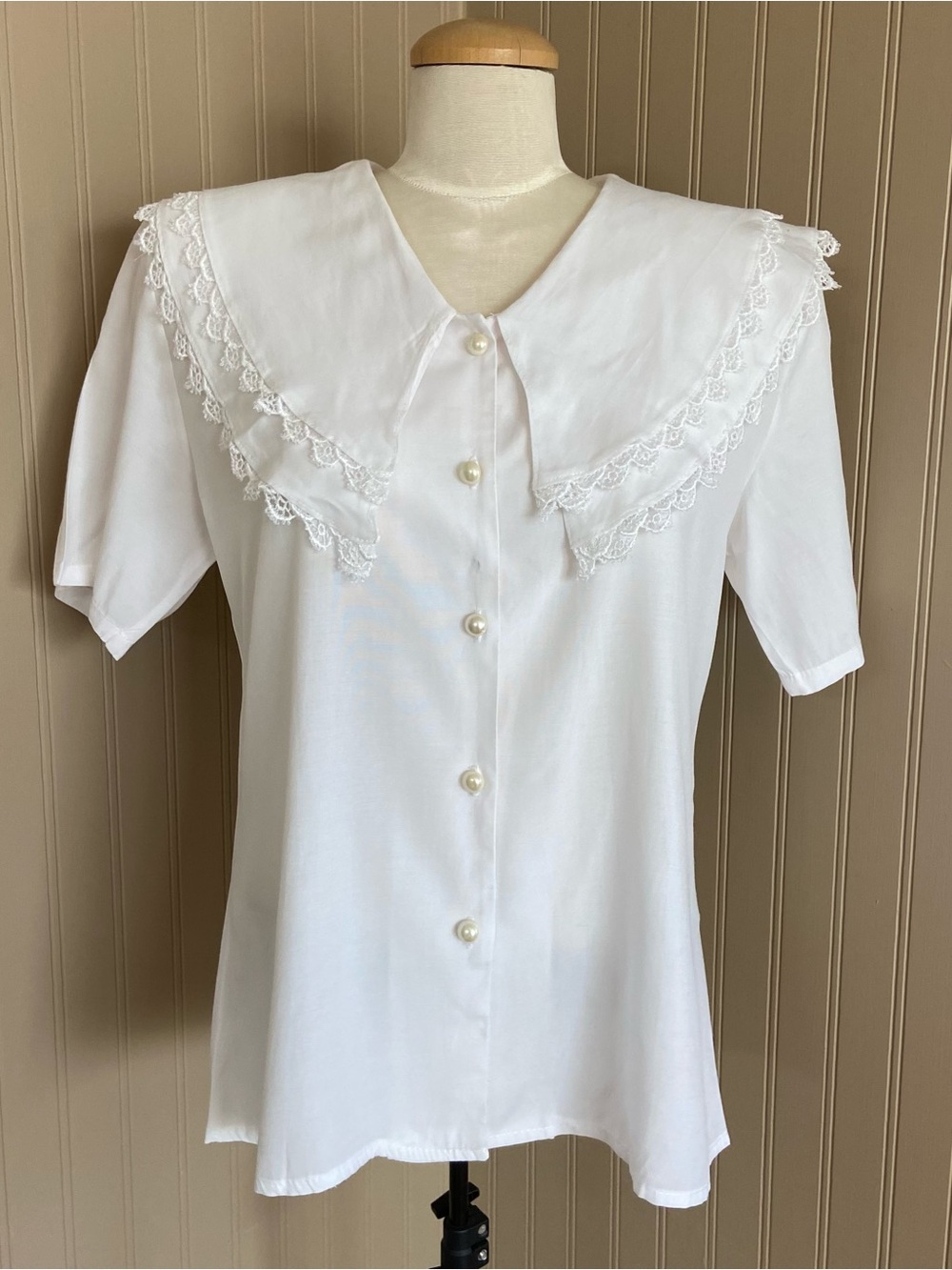 Vintage White Ruffle Lace Collar Short Sleeve Button Down Blouse Women’s S-M